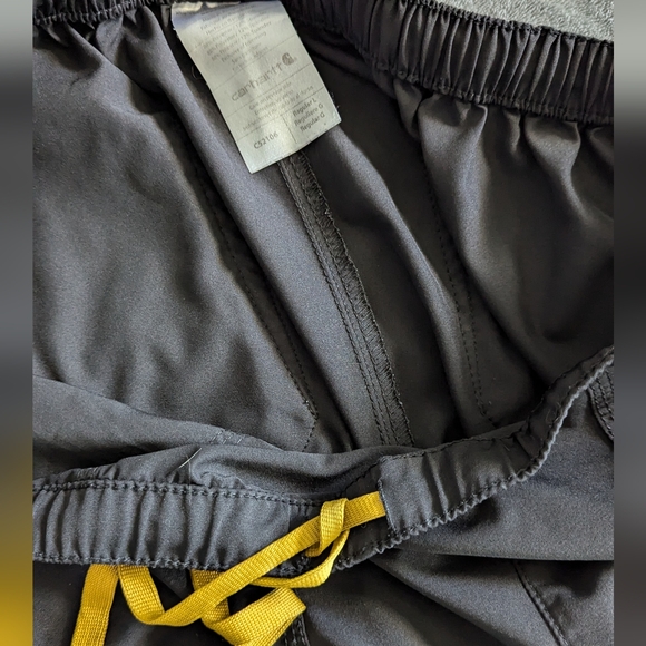 Large Black Carhartt Scrub Set- includes top and pants - Picture 4 of 8